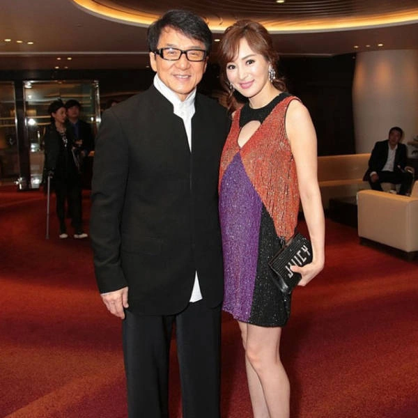 Вгадайте вік дівчини на цьому фото (28 фото) – фото 28