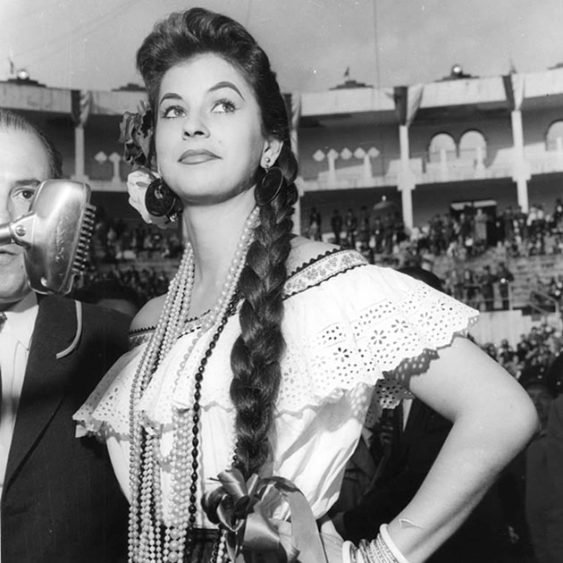 Як змінювалися ідеали краси на прикладі переможниць конкурсу "Міс Всесвіт" (63 фото) – фото 7