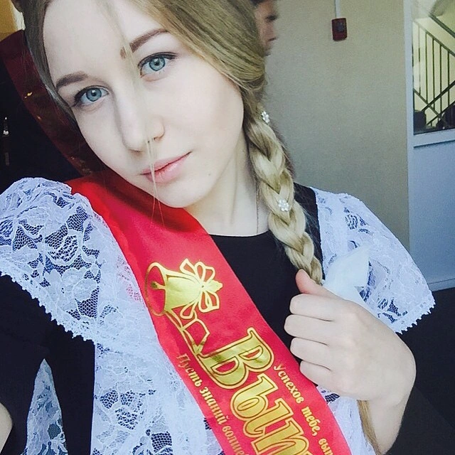 Випускниці 2015 року (43 фото)