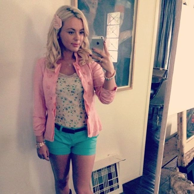 Фото порноактрис поза кадром (76 фото) – фото 24