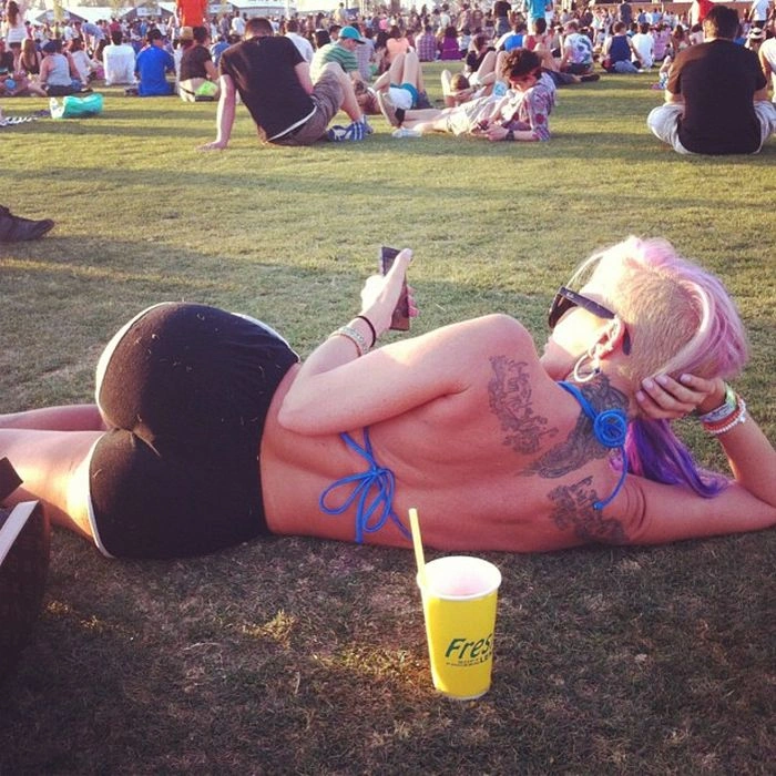 Фото порноактрис поза кадром (76 фото) – фото 52