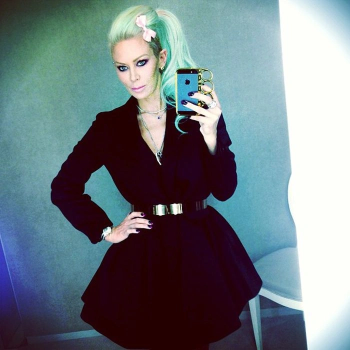 Фото порноактрис поза кадром (76 фото) – фото 55