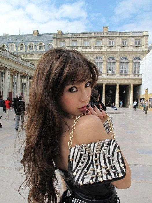 Китайській актрисі Енг Він (Анджелі Бейбі) довелося довести природність своєї краси (21 фото) – фото 20