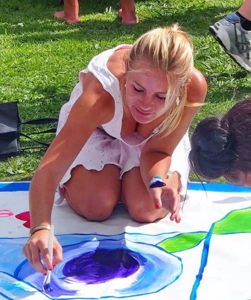 Смішні дівчата. Частина 32 (44 фото) – фото 19