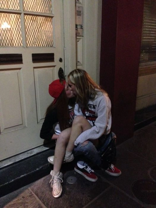 Поцілунки дівчат (22 фото) – фото 8