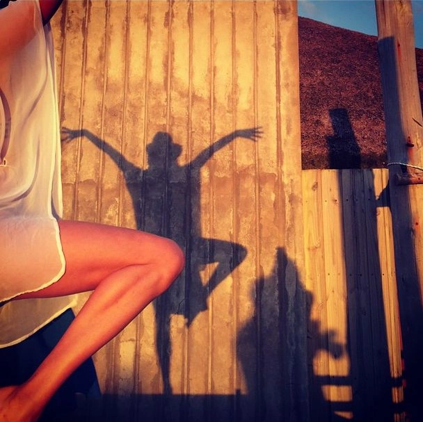 Новою дівчиною Леонардо Ді Капріо стала модель знову (30 фото) – фото 26