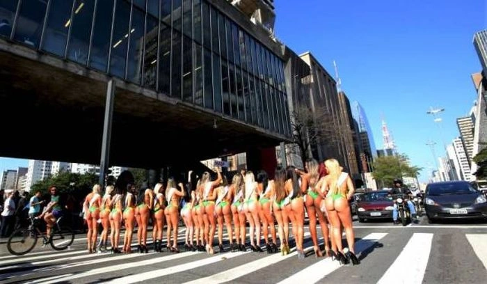 Смішні дівчата. Частина 26 (52 фото) – фото 35