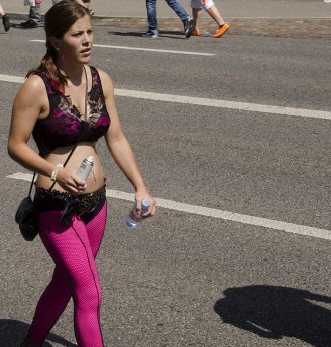 Літні дівчата (43 фото) – фото 4