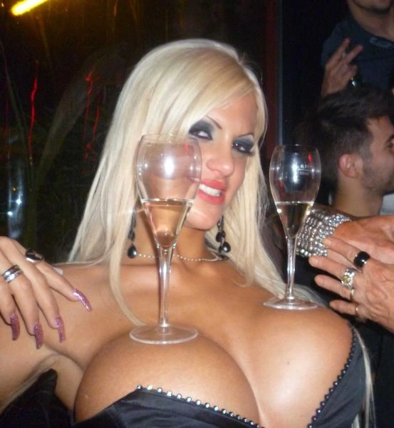 Смішні дівчата. Частина 8 (66 фото) – фото 24