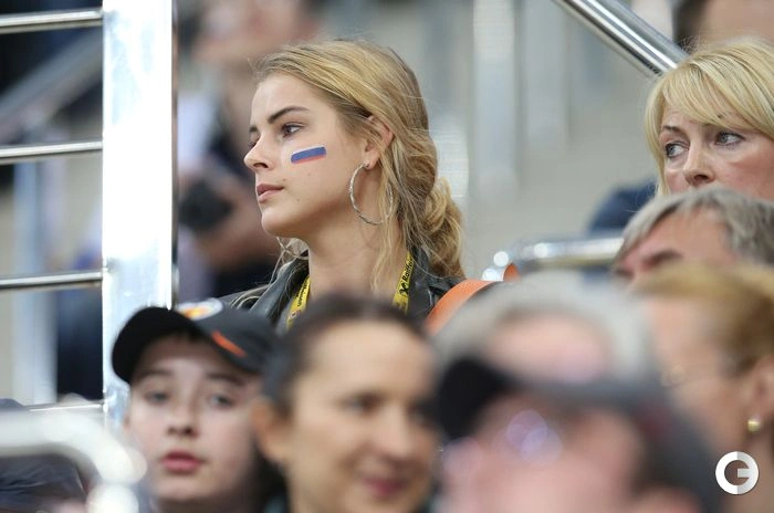 Привабливі вболівальниці чемпіонату світу з хокею в Мінську (24 фото) – фото 3