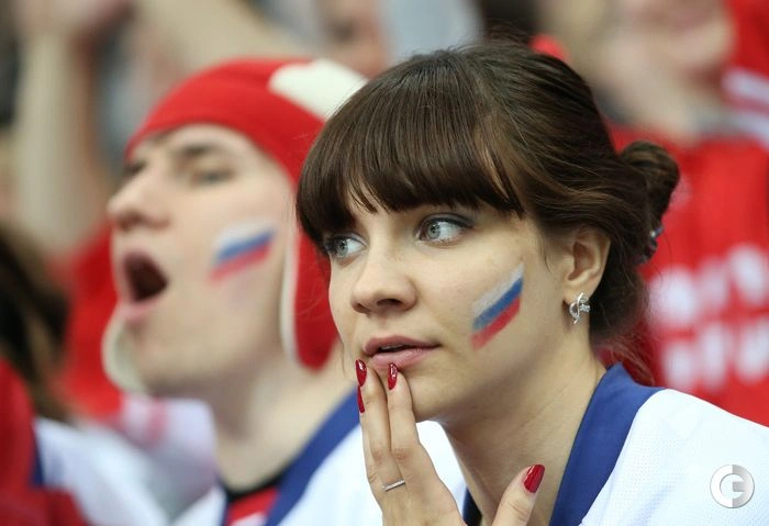 Привабливі вболівальниці чемпіонату світу з хокею в Мінську (24 фото) – фото 19