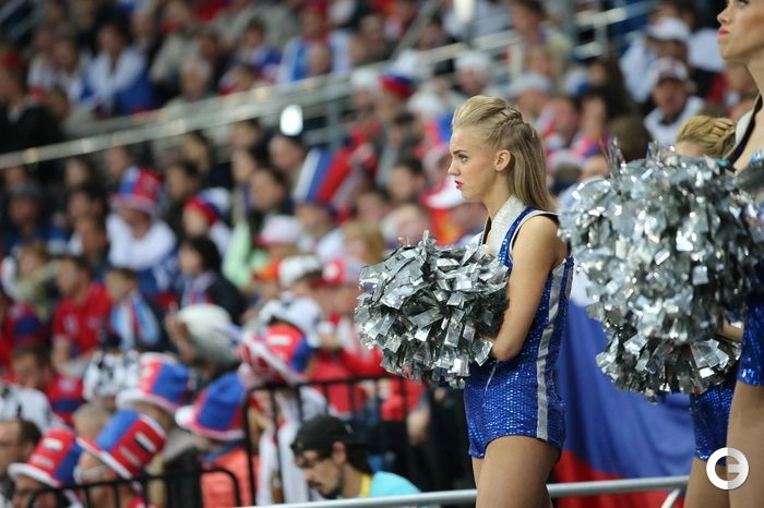 Привабливі вболівальниці чемпіонату світу з хокею в Мінську (24 фото) – фото 21