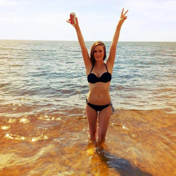 Дівчата в бікіні на завершення літа (50 фото) – фото 43