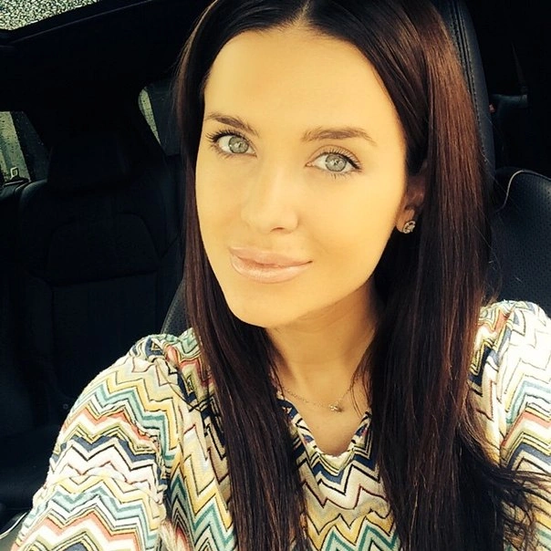 Місіс Всесвіту-2014 (40 фото) - Юлія Іоніна – фото 32