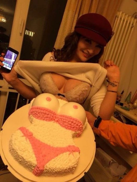 Нецензурні зображення для дорослих. Частина 14 (45 фото) – фото 1