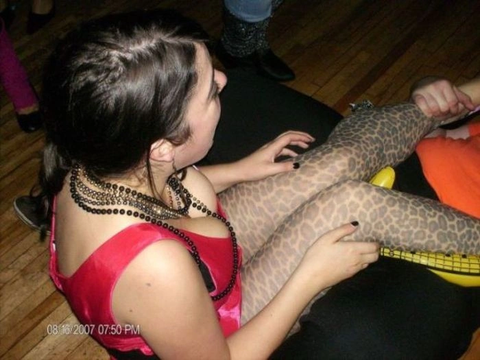 Дівчата з великими грудьми та красивим декольте (42 фото) – фото 6