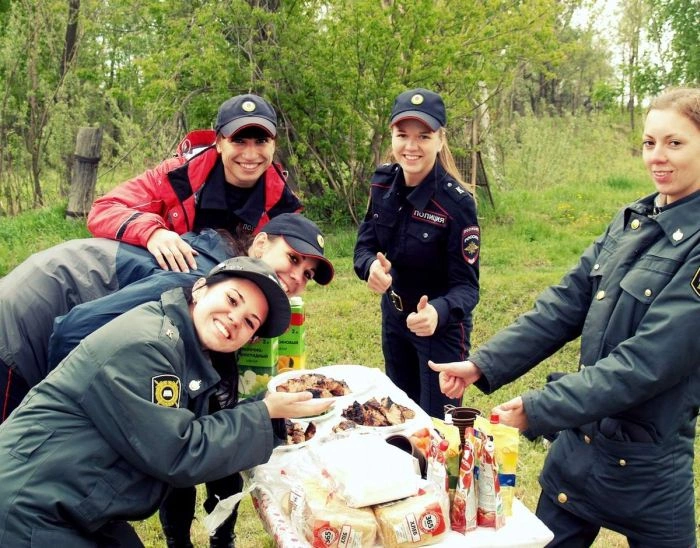 Які дівчата працюють в російській поліції (40 фото) – фото 16
