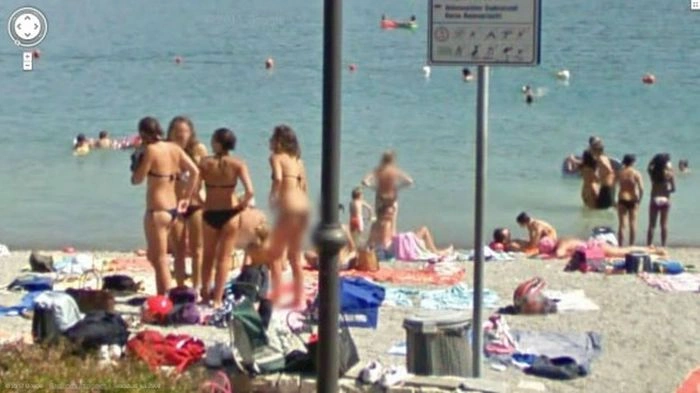 Дівчата на Google Street View (39 фото) – фото 4