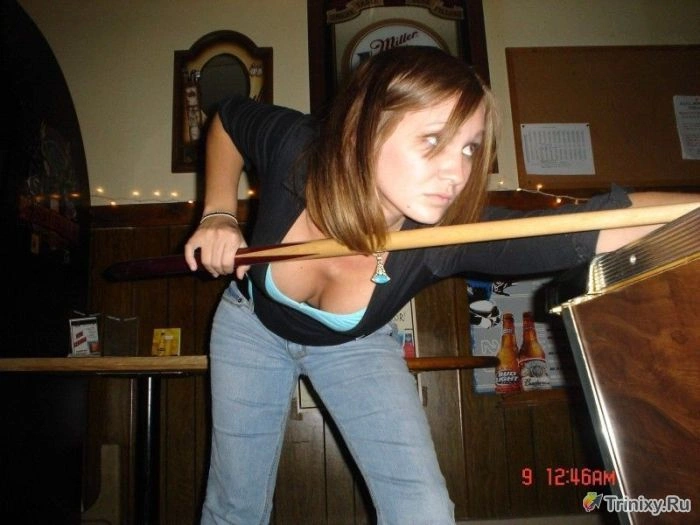 Дівчата в облягаючих блузках (23 фото) – фото 18