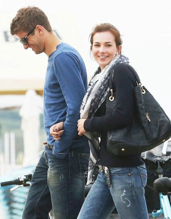 Дівчата футболістів збірної Німеччини (15 фото) – фото 7