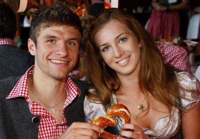 Дівчата футболістів збірної Німеччини (15 фото) – фото 8