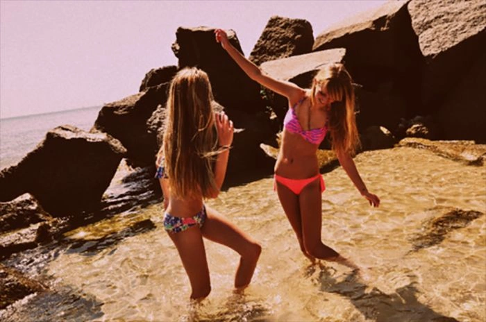 Чарівні дівчата в бікіні (35 фото) – фото 18