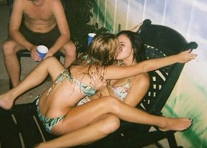 П'яні дівчата йдуть на відпочинок (35 фото) – фото 34