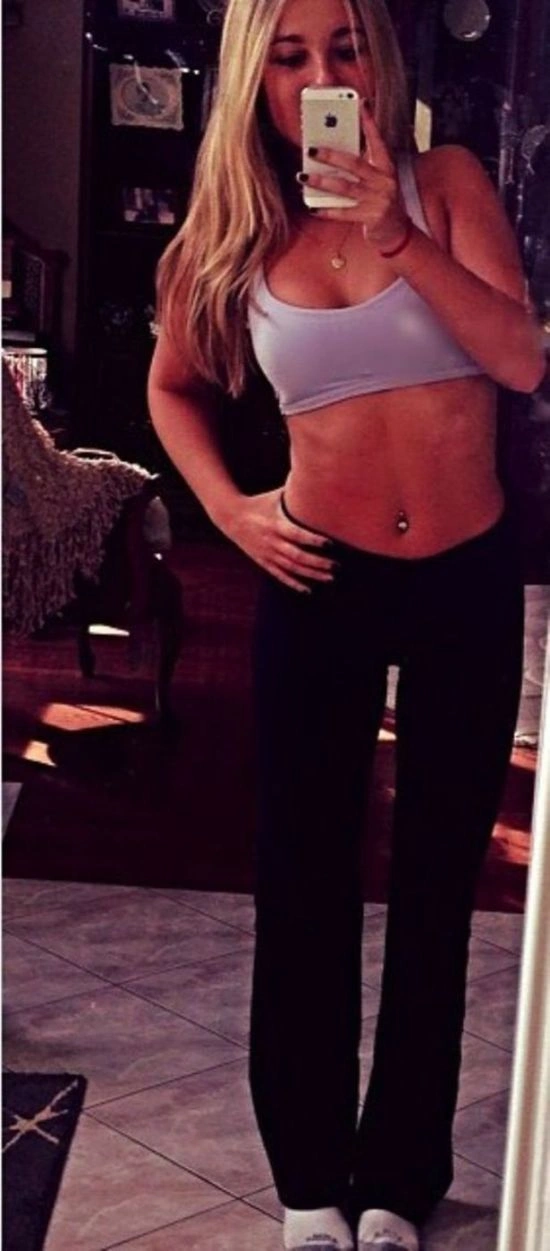 Спортивні дівчата у відмінній фізичній формі (28 фото) – фото 7