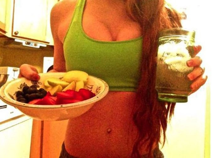 Спортивні дівчата у відмінній фізичній формі (28 фото) – фото 10