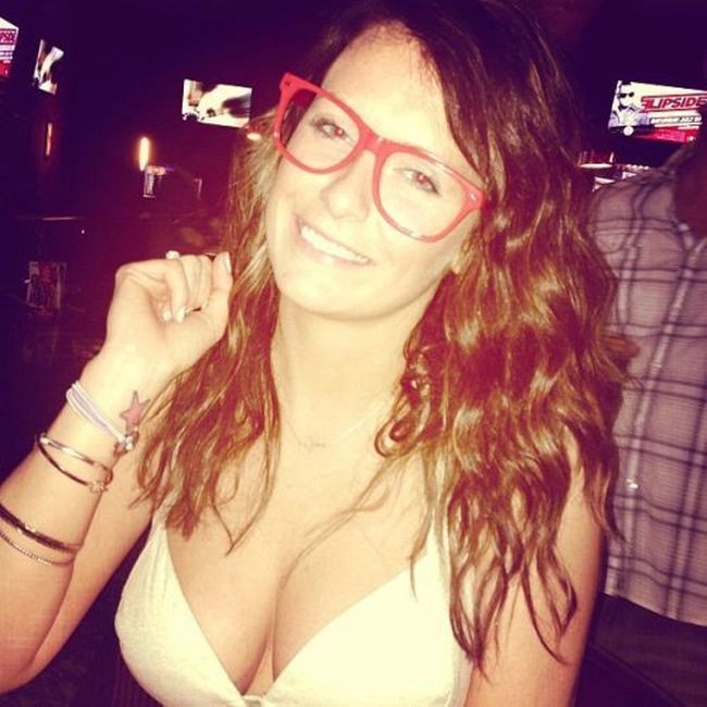 Худі дівчата з великими грудьми (44 фото) – фото 15