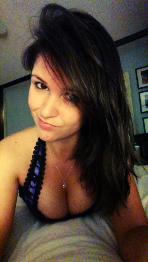 Худі дівчата з великими грудьми (44 фото) – фото 23