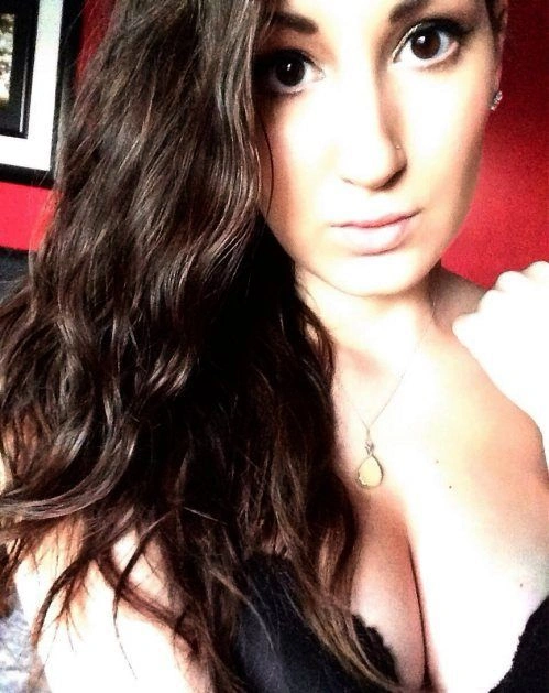 Худі дівчата з великими грудьми (44 фото) – фото 44