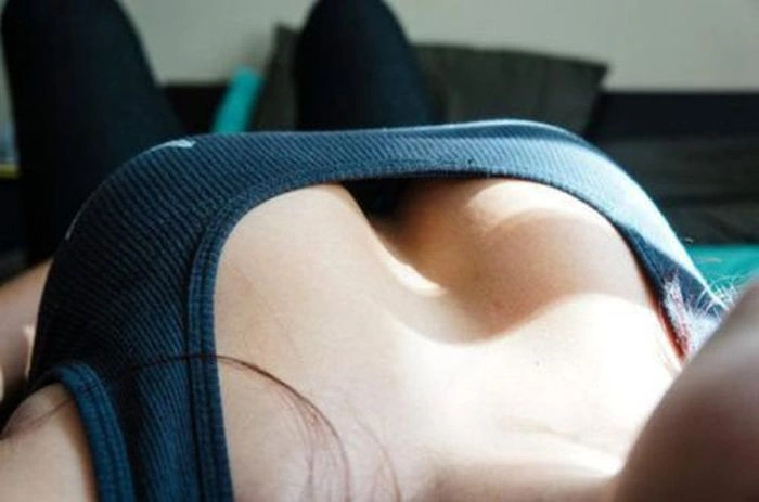 Худі дівчата з великими грудьми (46 фото) – фото 2