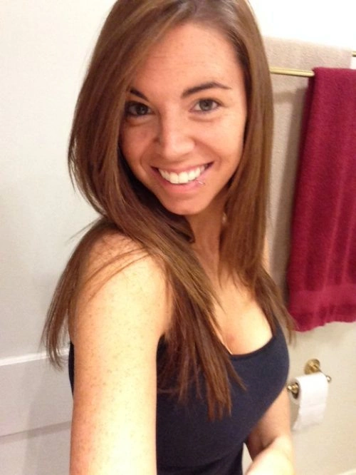 Худі дівчата з великими грудьми (46 фото) – фото 10