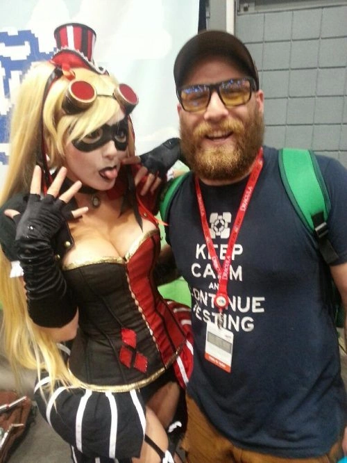 Худі дівчата з великими грудьми (46 фото) – фото 24