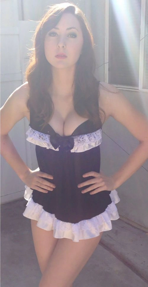 Худі дівчата з великими грудьми (46 фото) – фото 41