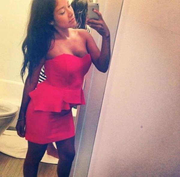 Гарні дівчата і дзеркало (44 фото) – фото 8