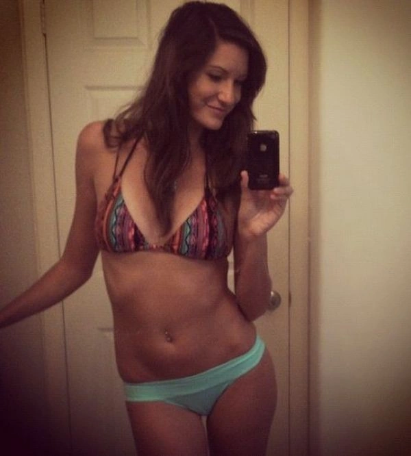 Гарні дівчата і дзеркало (44 фото) – фото 23