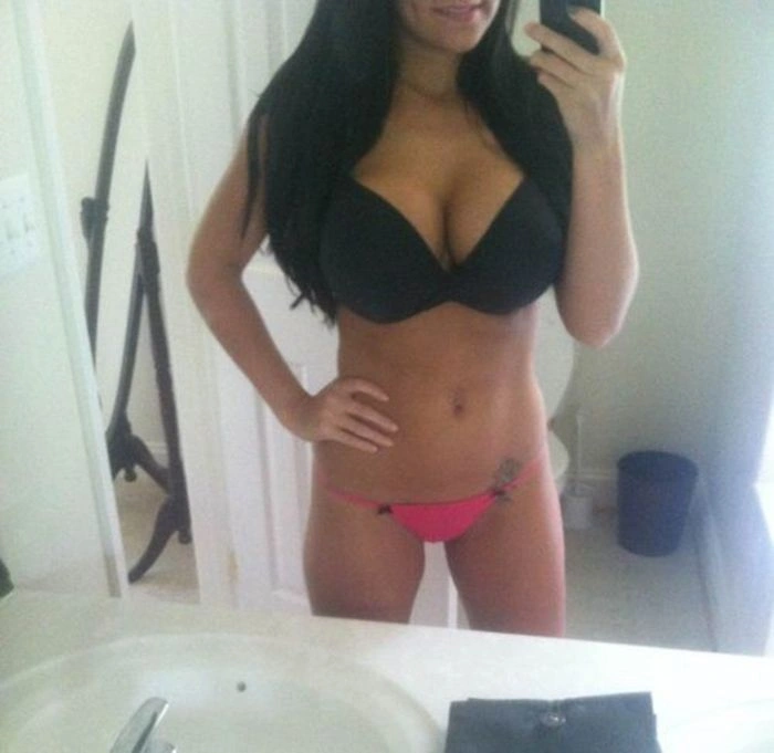 Дзеркальні "арбалети" привабливих дівчат (30 фото) – фото 6