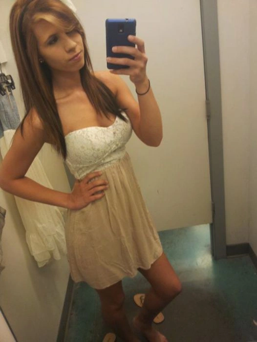 Дзеркальні "арбалети" привабливих дівчат (30 фото) – фото 8