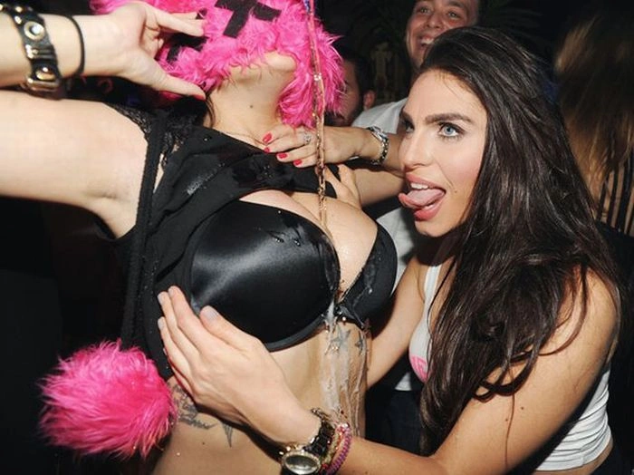 Нецензурні картинки для дорослих. Частина 3 (41 фото) – фото 26