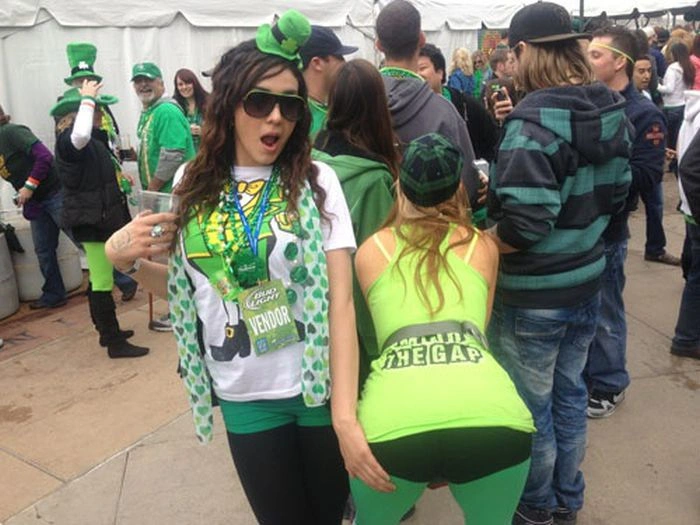 Дівчата в сексуальних позах (40 фото) – фото 17