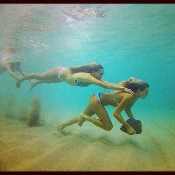 Алана Бланчард - професійна серфінгістка (40 фото) – фото 33