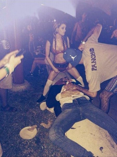 Непристойні зображення для дорослих. Частина 43 (47 фото) – фото 28