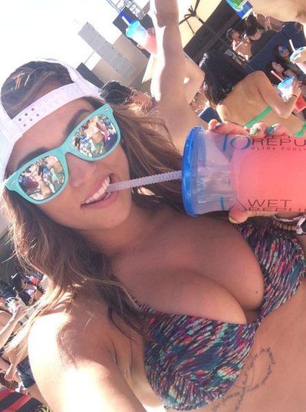 Дівчата, яким неможливо дивитися в очі (72 фото) – фото 57