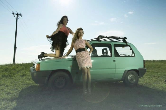 Сексуальні дівчата та красиві автомобілі (52 фото) – фото 14