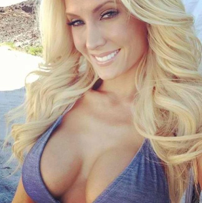 Дівчата з чудовою грудьми (62 фото) – фото 40