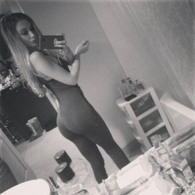 Спортивні дівчата в обтягуючих лосинах (60 фото) – фото 15