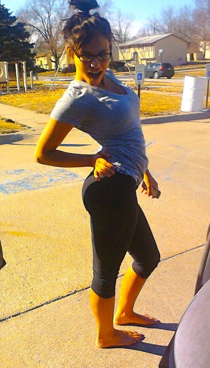 Спортивні дівчата в обтягуючих лосинах (60 фото) – фото 56