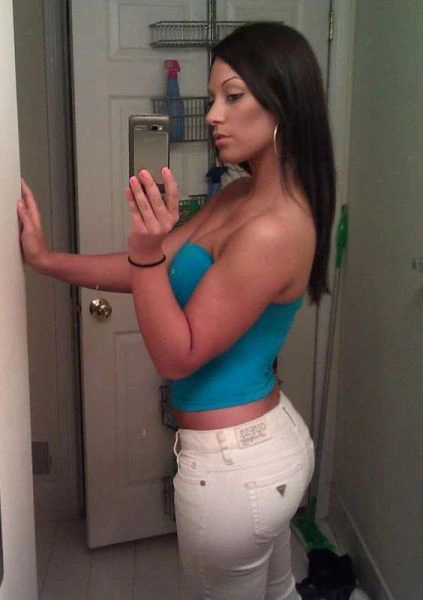 Приваблива дівчина з незвичайним вмінням (20 фото + відео) – фото 1